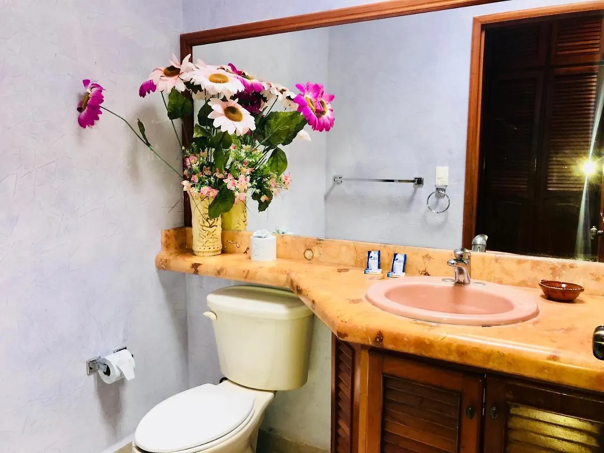Sunrise Room In Stunning Villa Playacar Townhouse Stage 2 Playa del Carmen