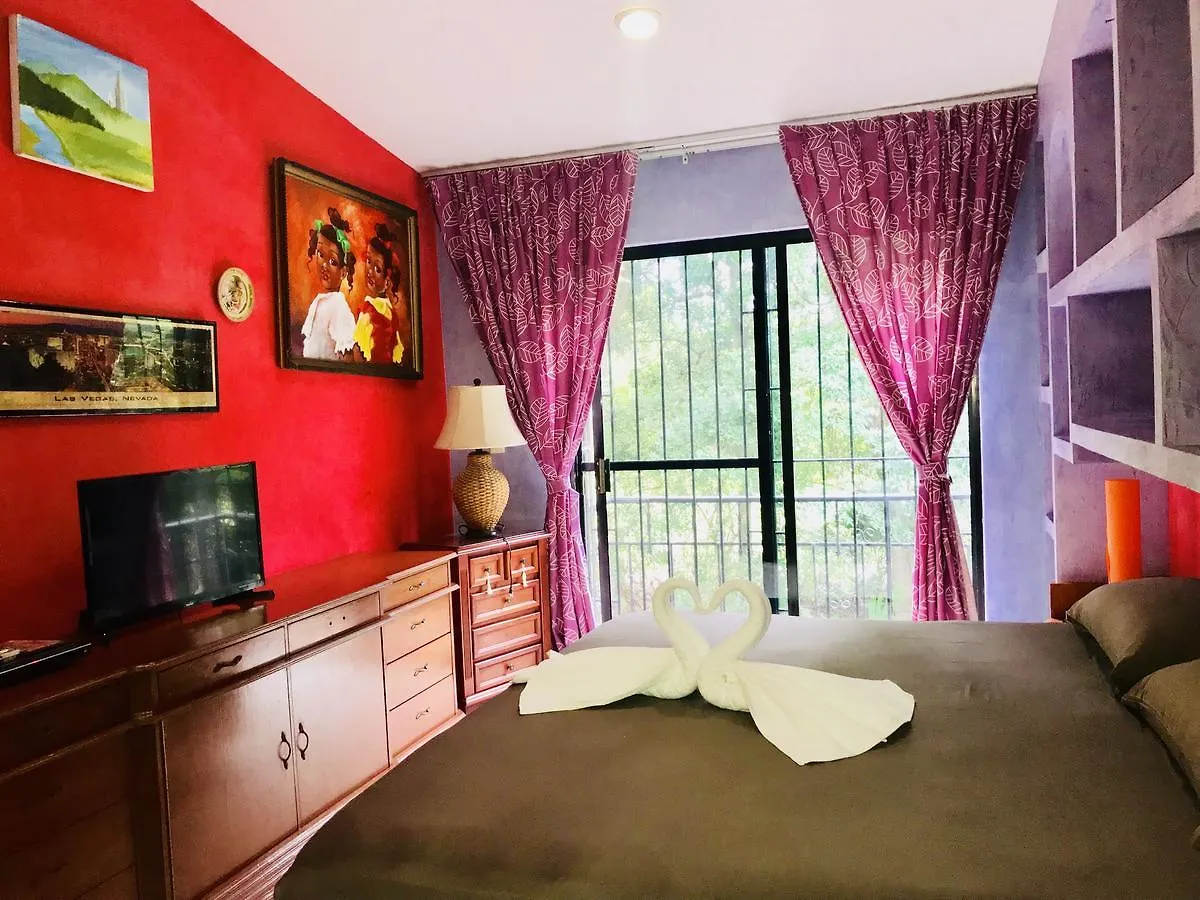 Sunrise Room In Stunning Villa Playacar Townhouse Stage 2 Playa del Carmen Guest house