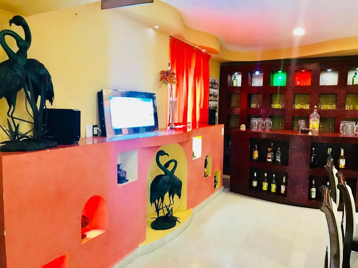 Guest house Sunrise Room In Stunning Villa Playacar Townhouse Stage 2 Playa del Carmen