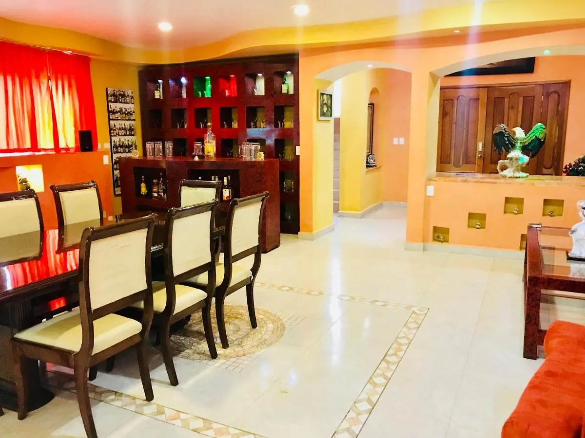 Sunrise Room In Stunning Villa Playacar Townhouse Stage 2 Playa del Carmen 2*,